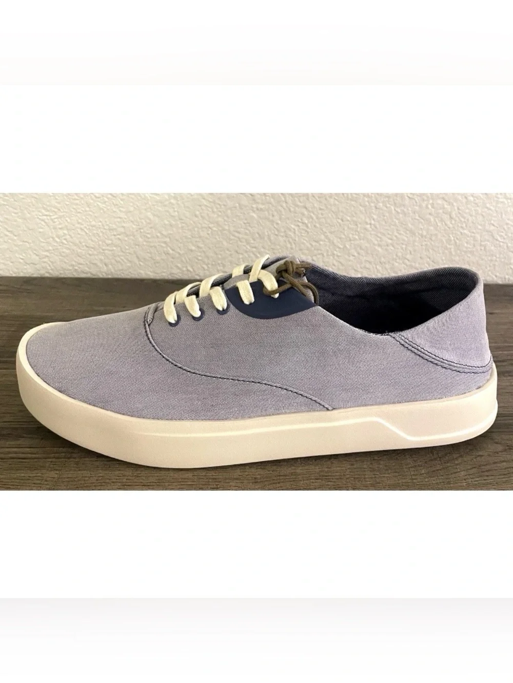 Olukai Tradewind Mens 10 Canvas Navy Denim Sneakers Hawaii Beach Comfort Shoes